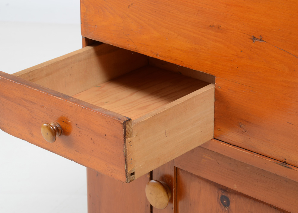 Antique Pine Lift-Top Dry Sink