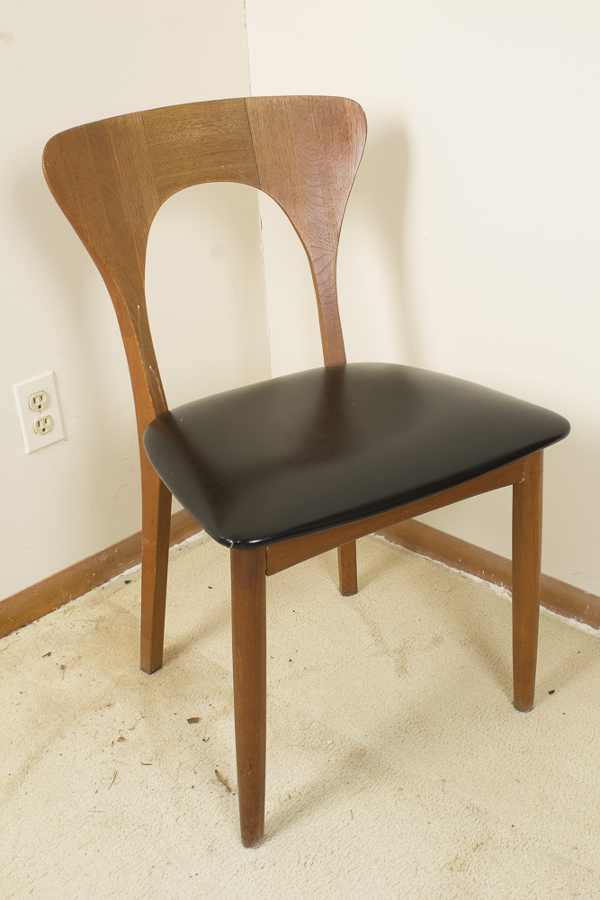 Danish Modern Teak Chair after Niels Kofoed Design
