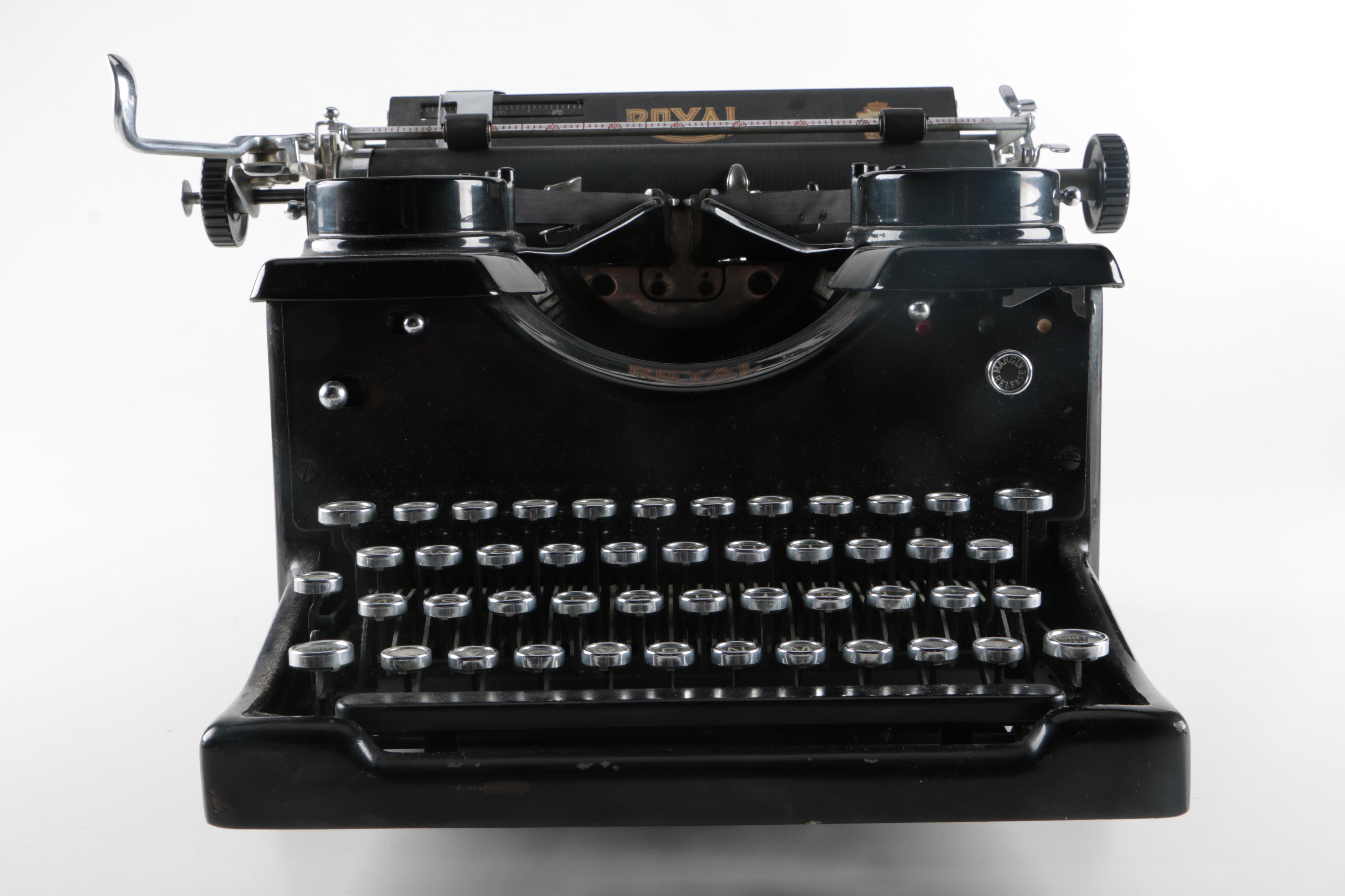 1933 Royal Model 10 Typewriter