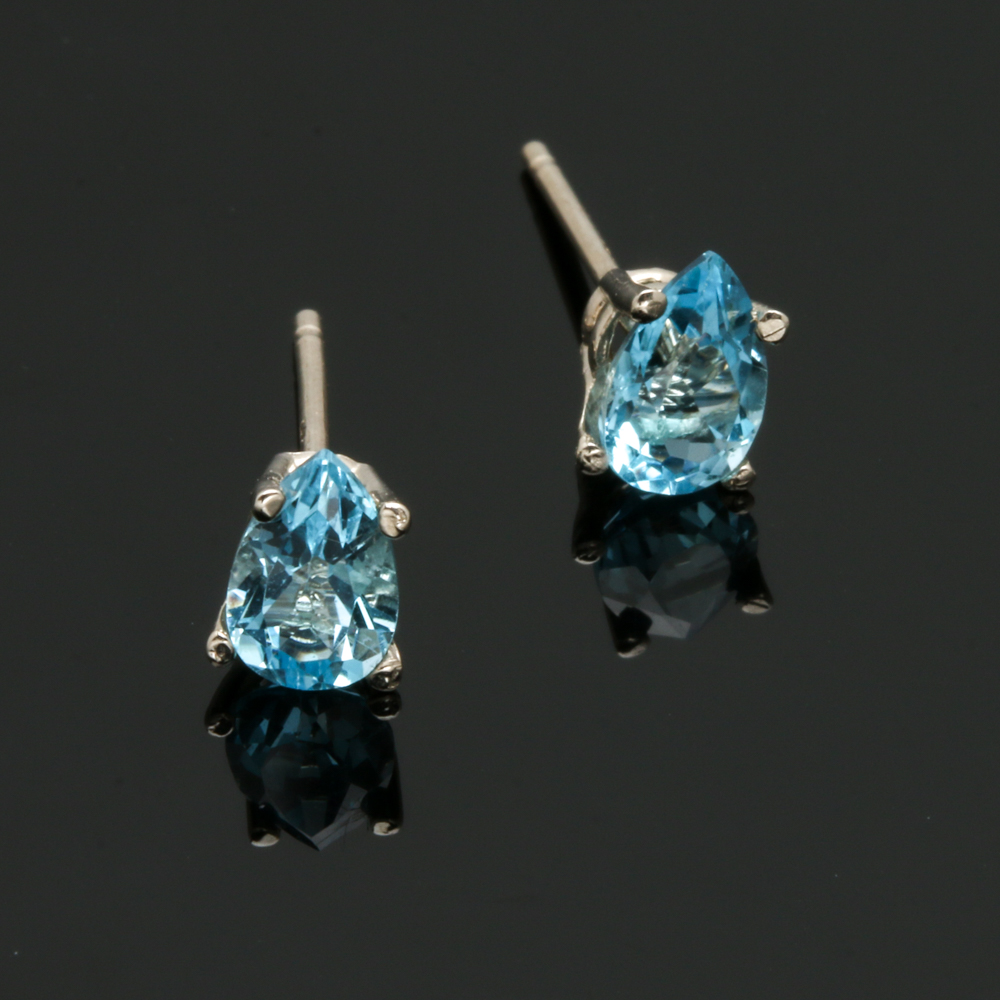 14K White Gold Topaz Earrings