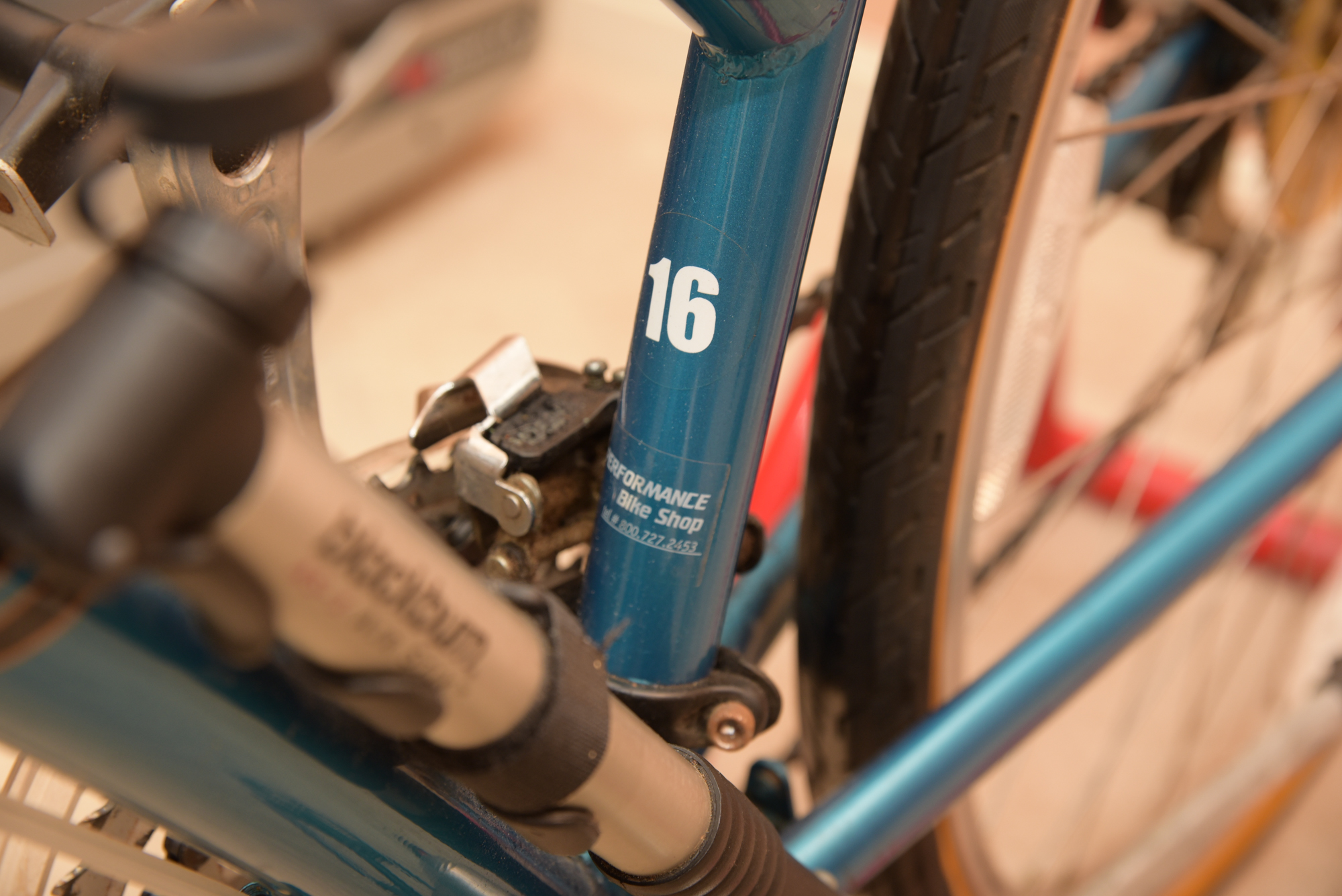 Specialized "Crossroads" Bicycle with Ascent Bike Trainer