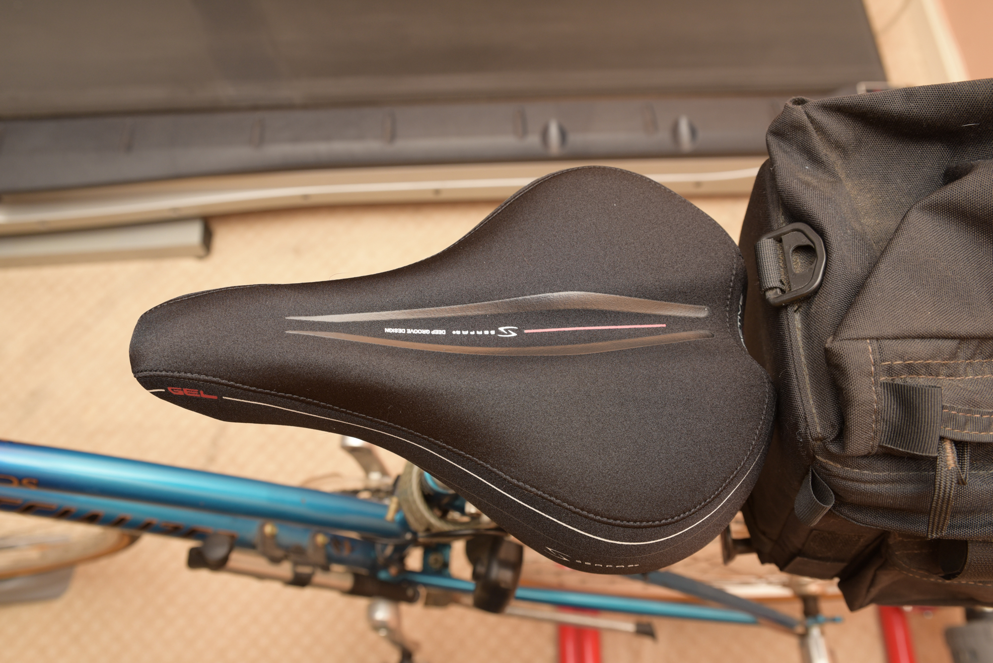 Specialized "Crossroads" Bicycle with Ascent Bike Trainer