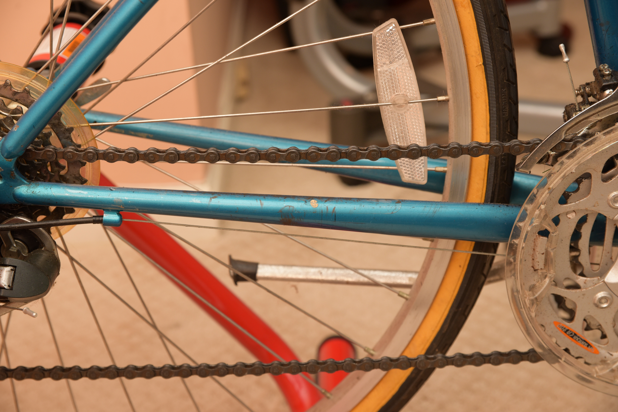 Specialized "Crossroads" Bicycle with Ascent Bike Trainer