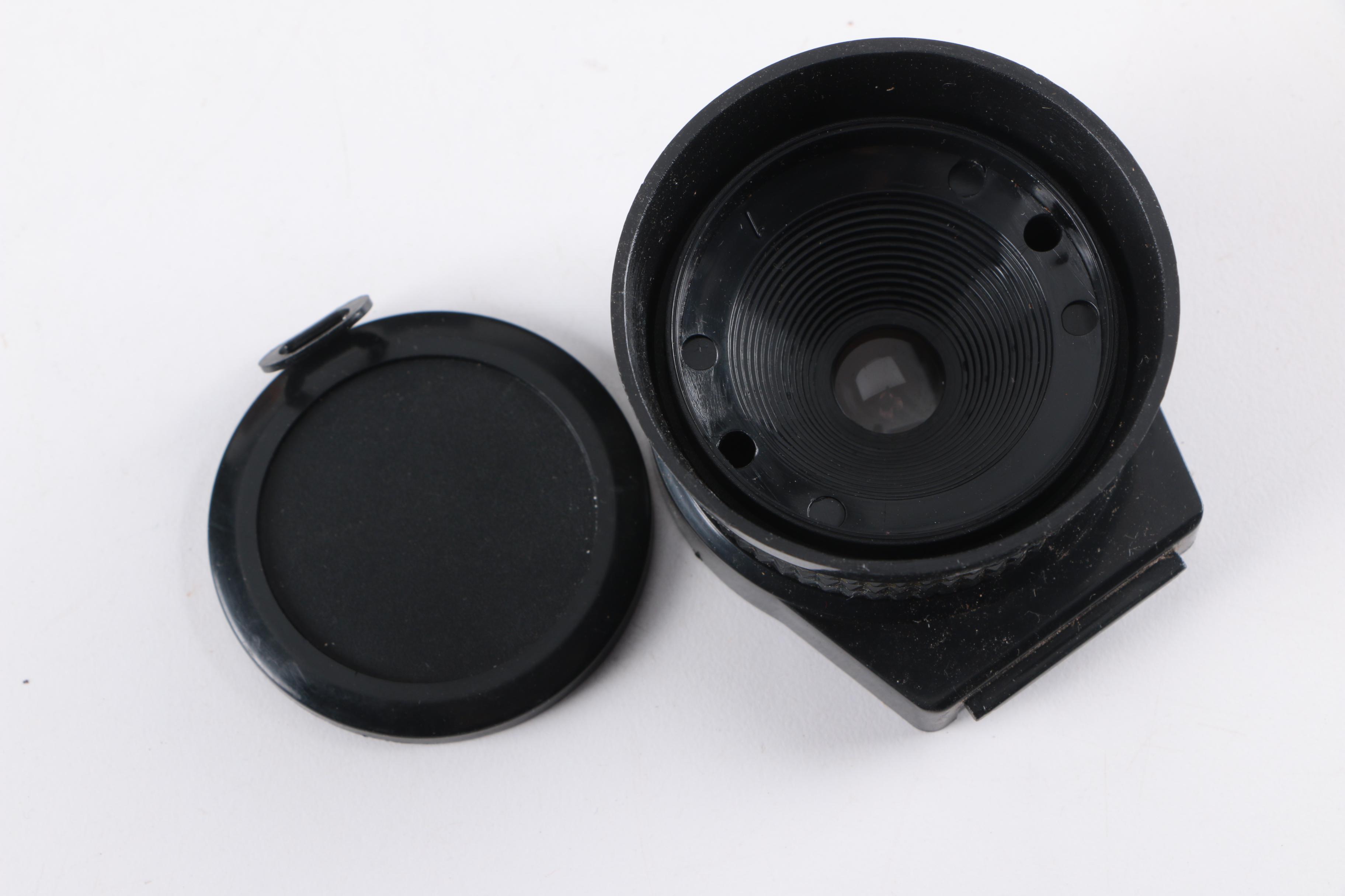 Still Cameras Including Polaroid 600, Square Shooter 2, and Swinger Model 20