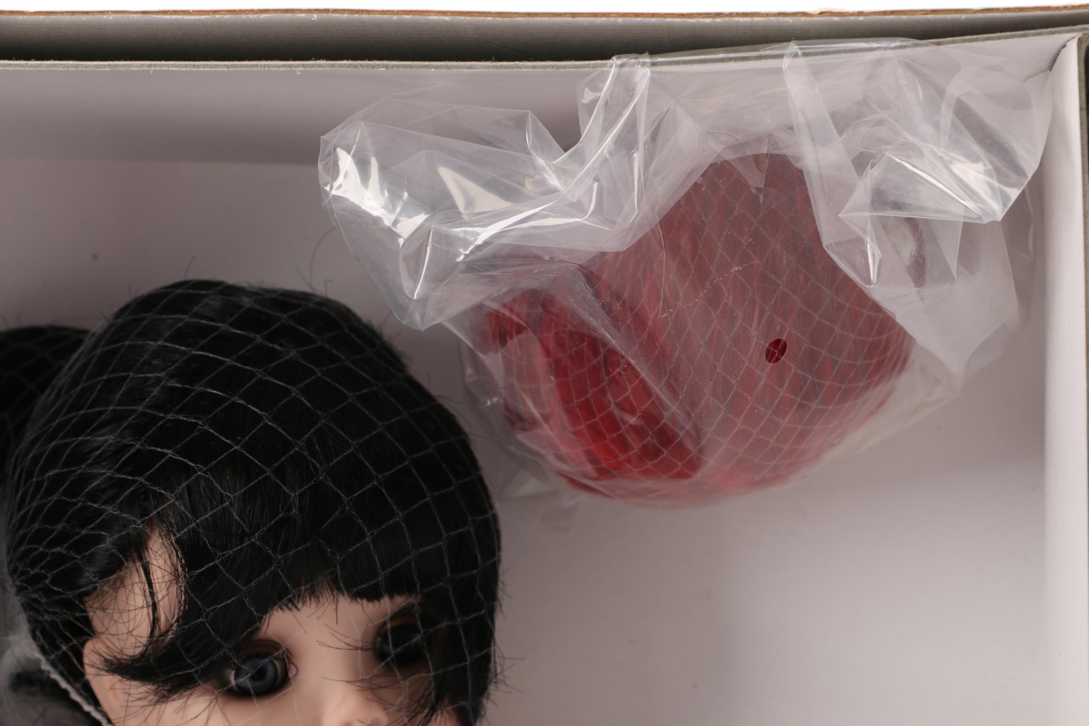 Madame Alexander Limited Edition "Couture Noir Cissy" Doll