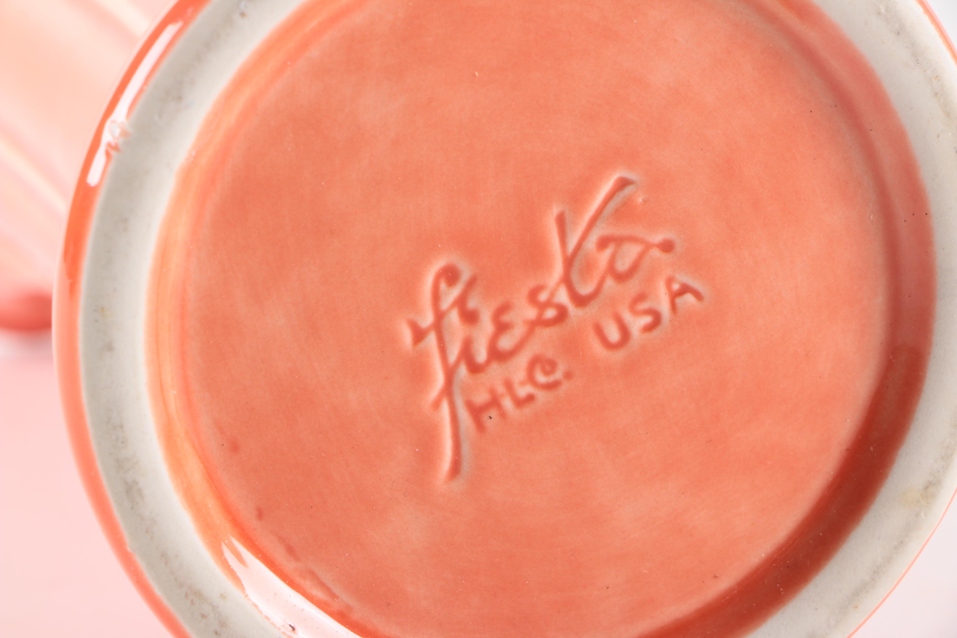 Homer Laughlin Fiesta Pottery Vase and Haskelite Wood Trays