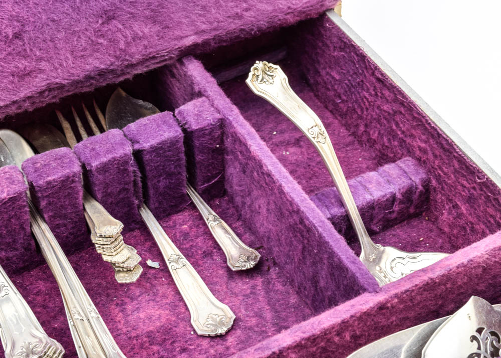 Antique R. Wallace and Sons Sterling Silver "Corinthian" Flatware Set