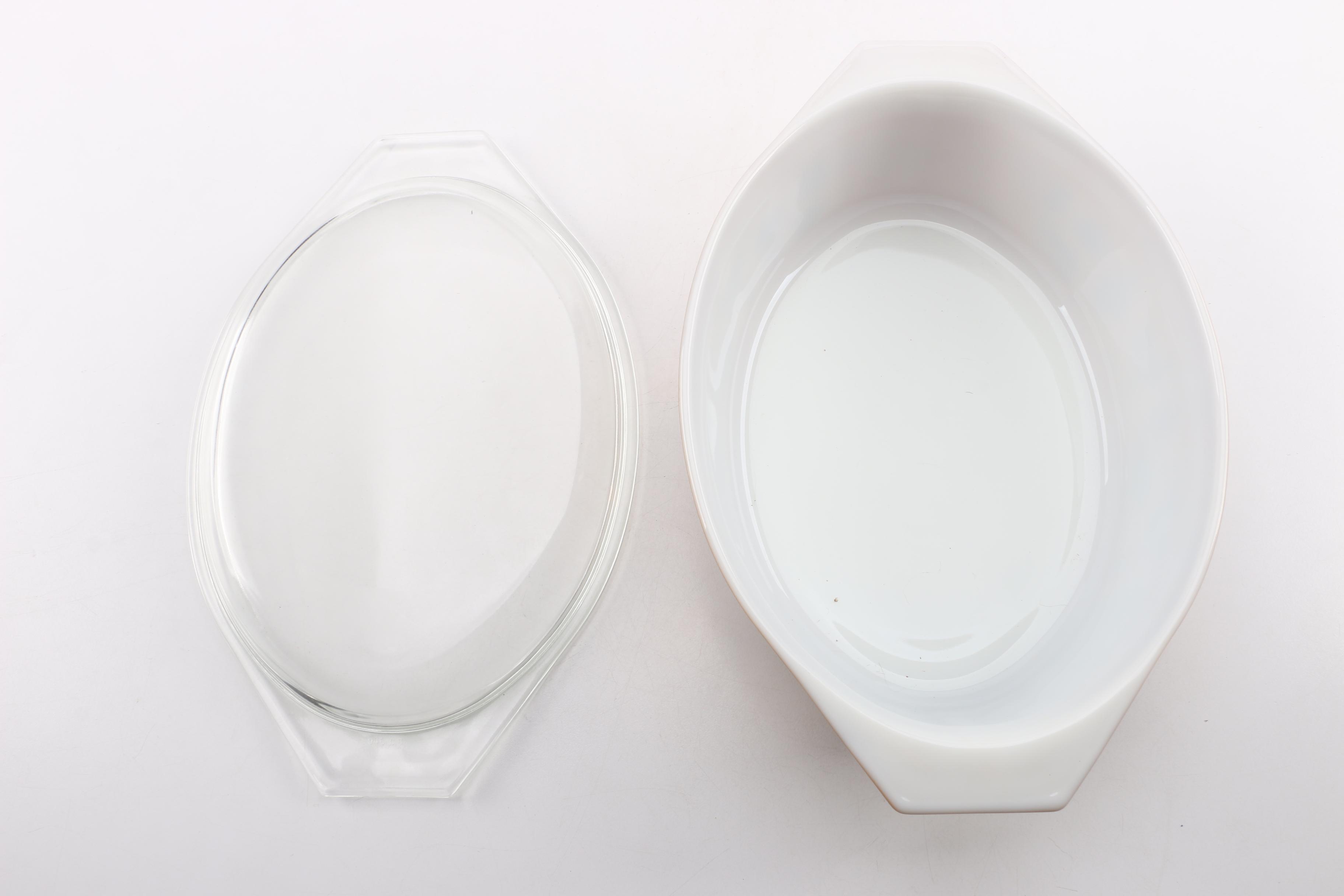 Vintage Pyrex Baking Dishes Including "Spring Blossom" and "Early American"