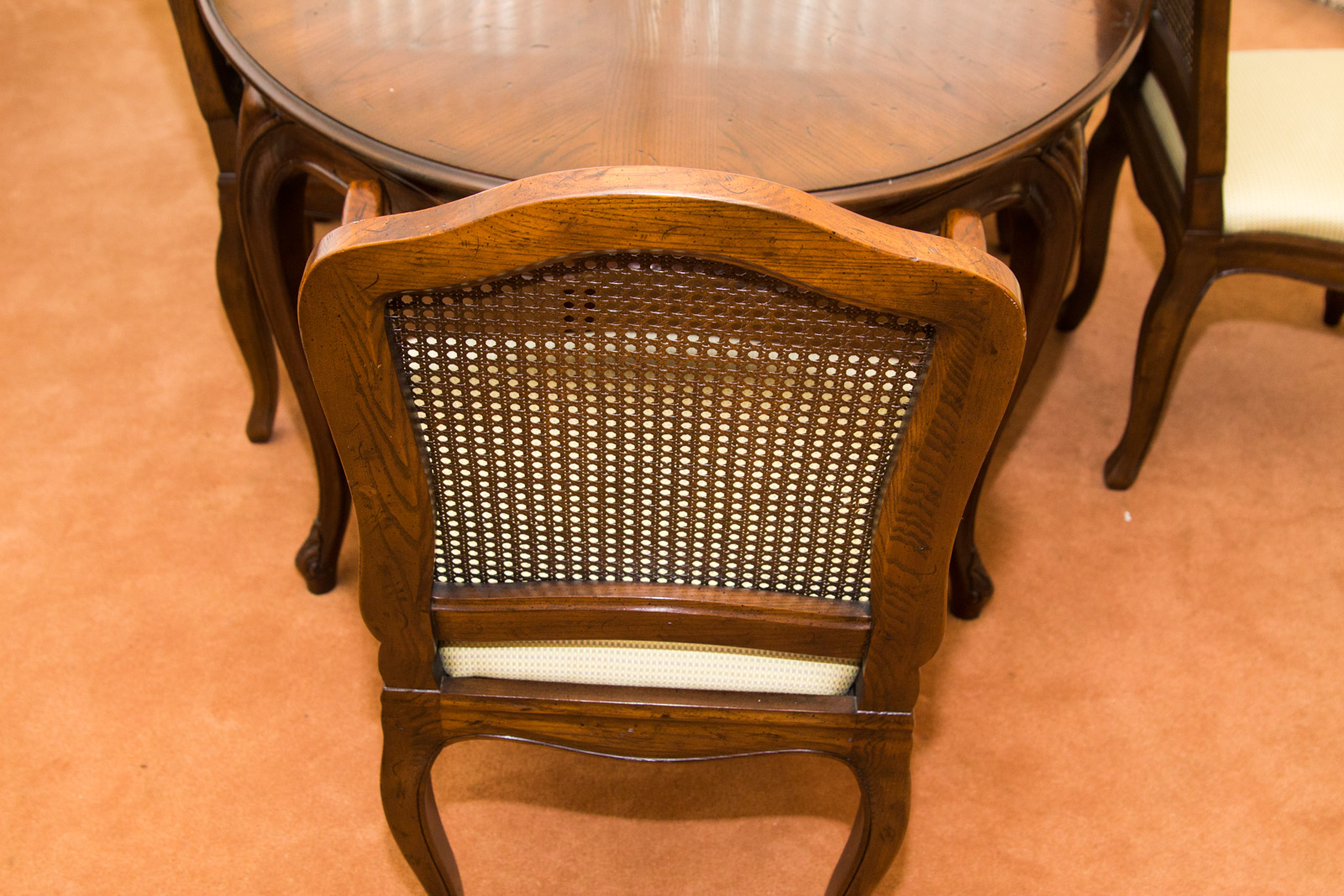 Cherry Queen Anne Style Dining Table and Chairs