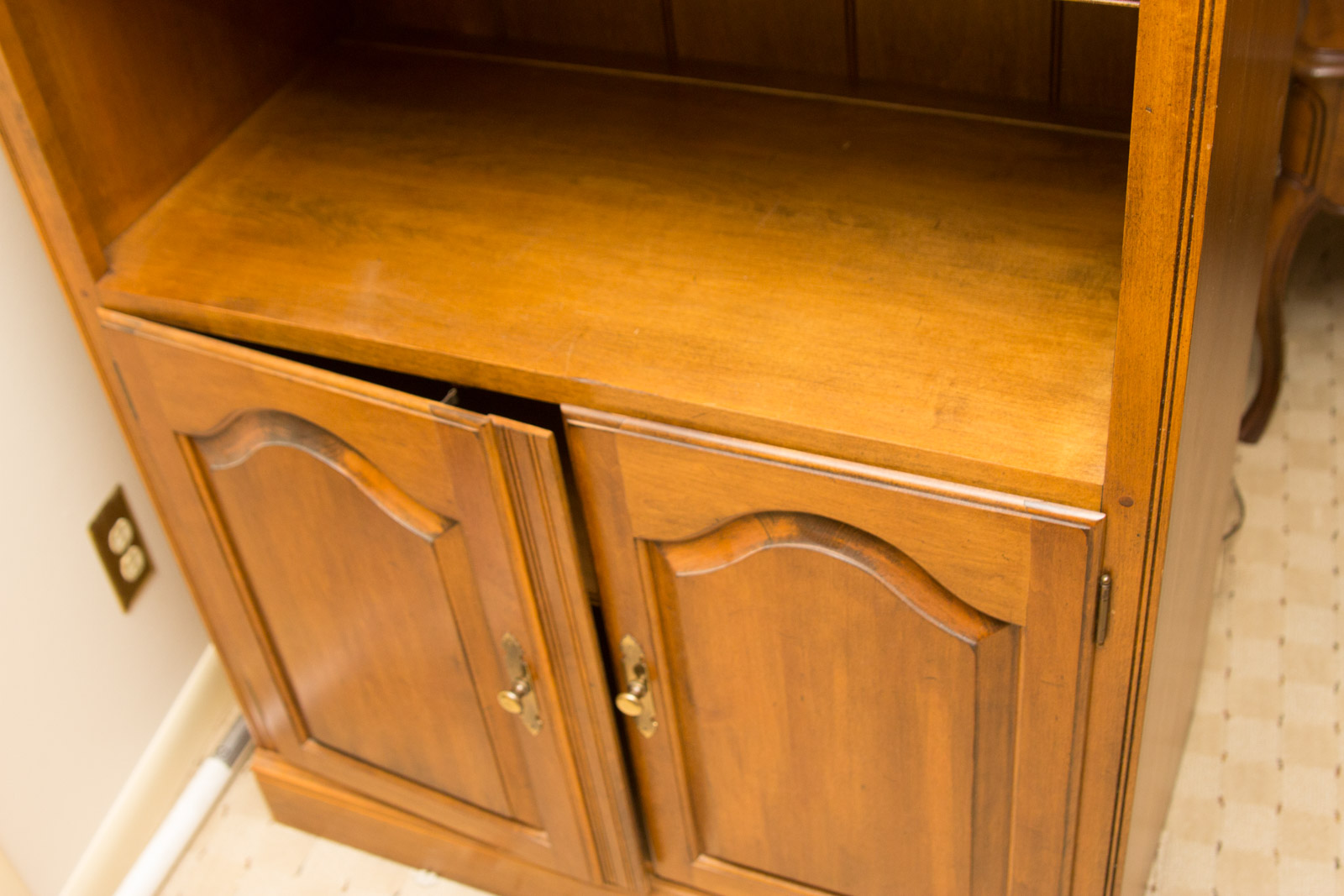 Ethan Allen Wooden Bookcase