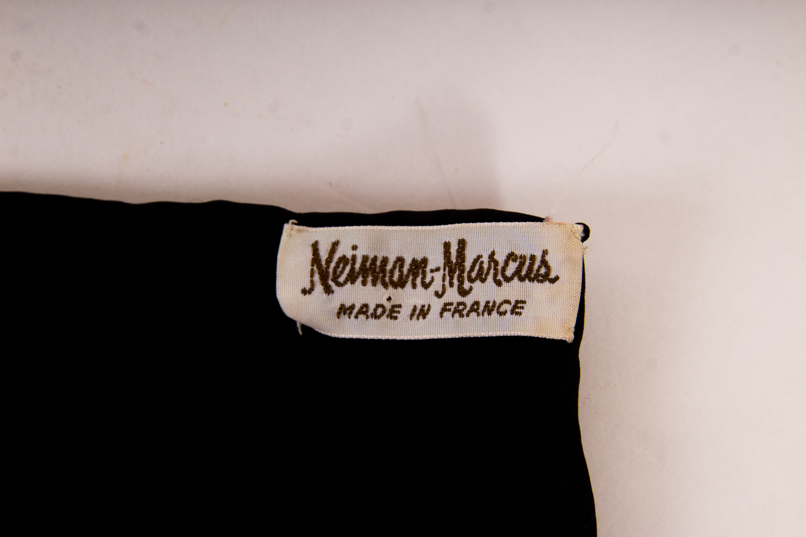 Vintage Hermès of Paris "Carrolses d'Or" Silk Scarf