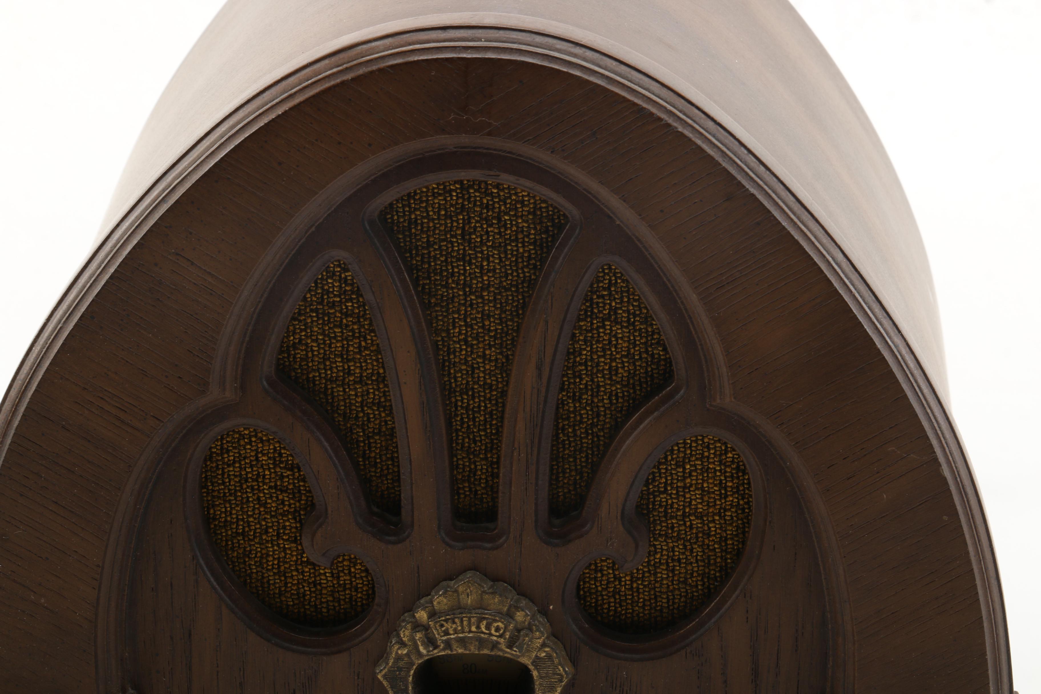 Vintage Philco Limited Edition Reproduction Cathedral Radio