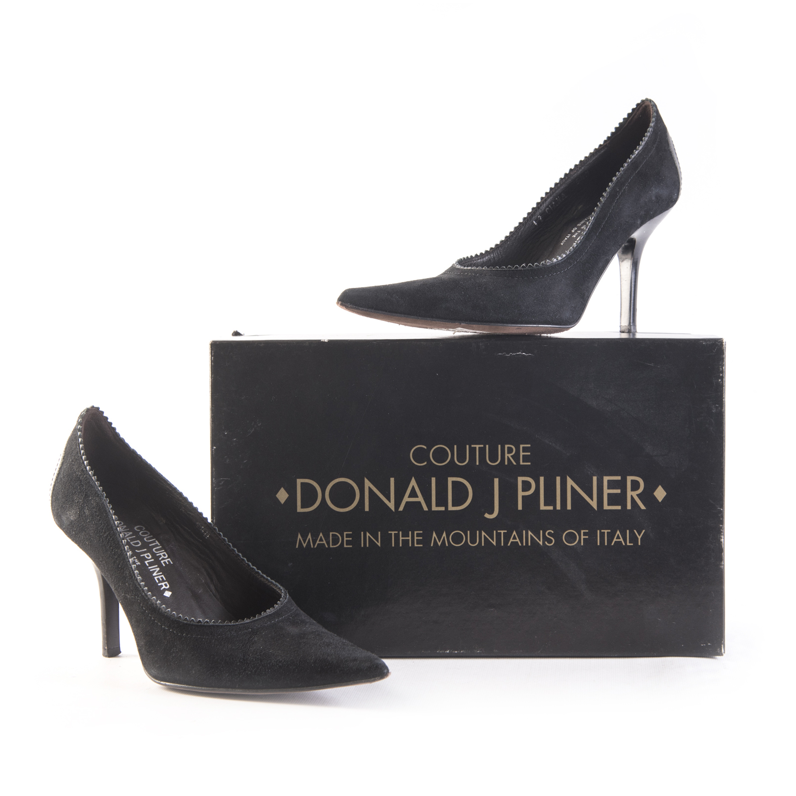 Women's Donald J. Pliner Couture Black Suede Pumps