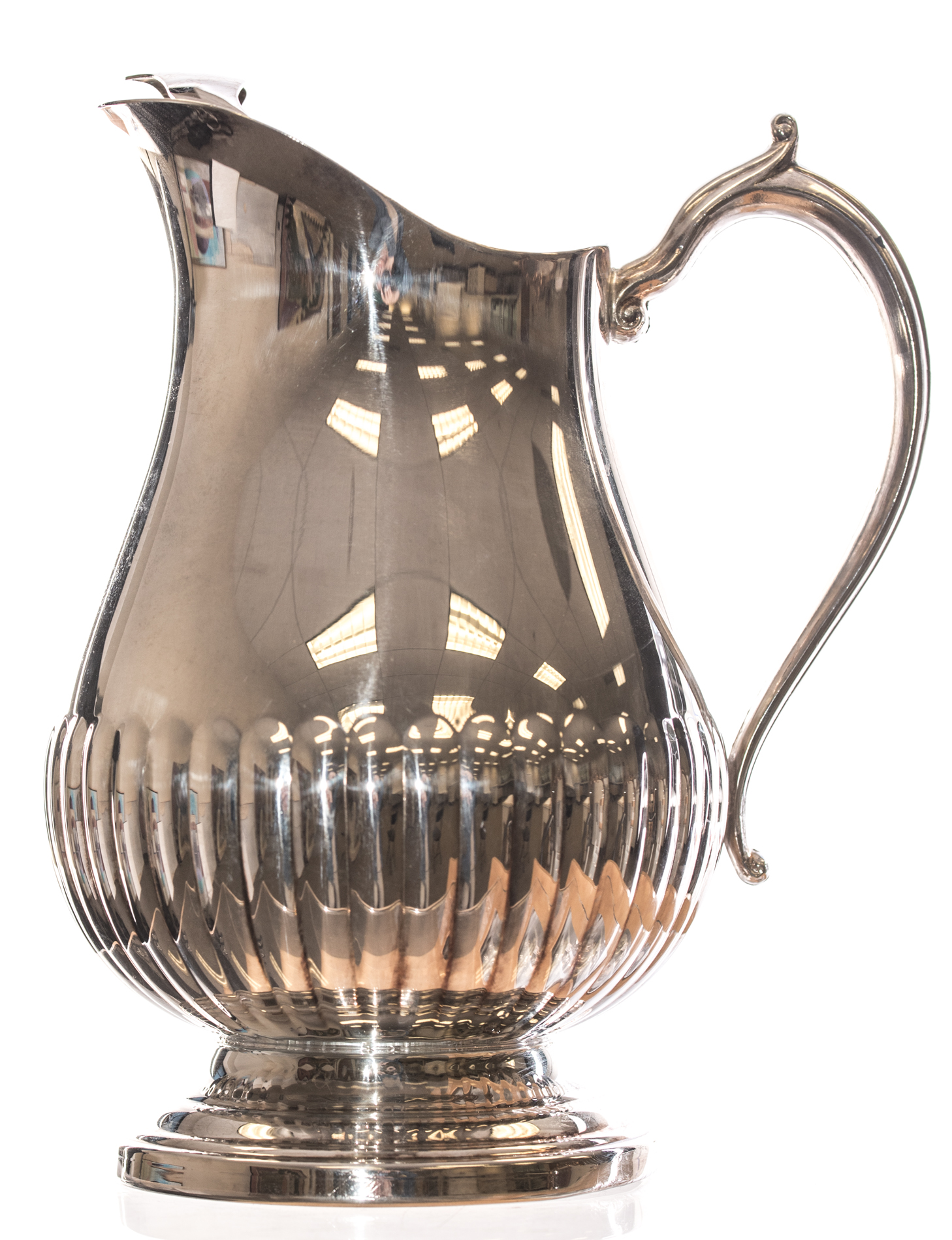 Plated Silver Tableware Featuring Oneida Silversmiths