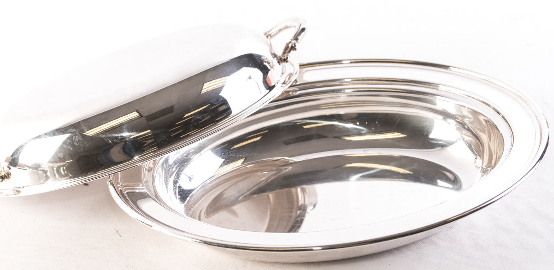 Plated Silver Tableware Featuring Oneida Silversmiths