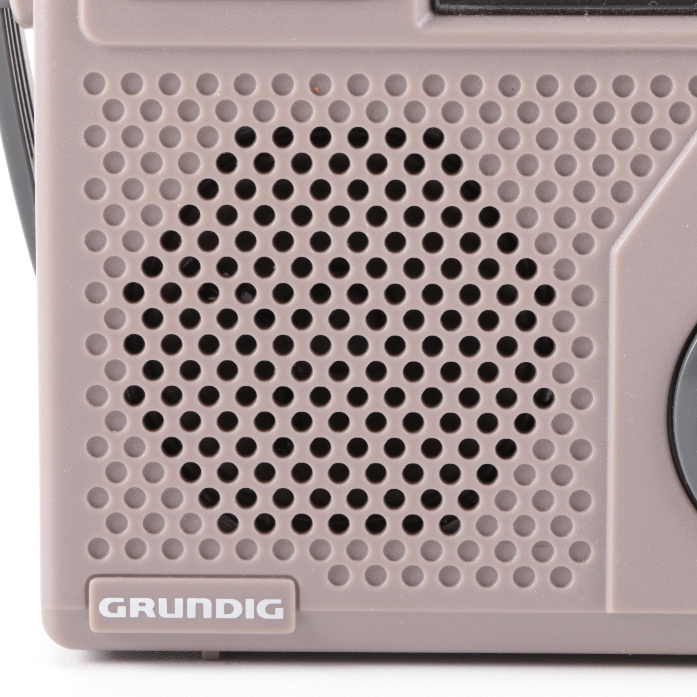 Grundig FR-200 Emergency Radio