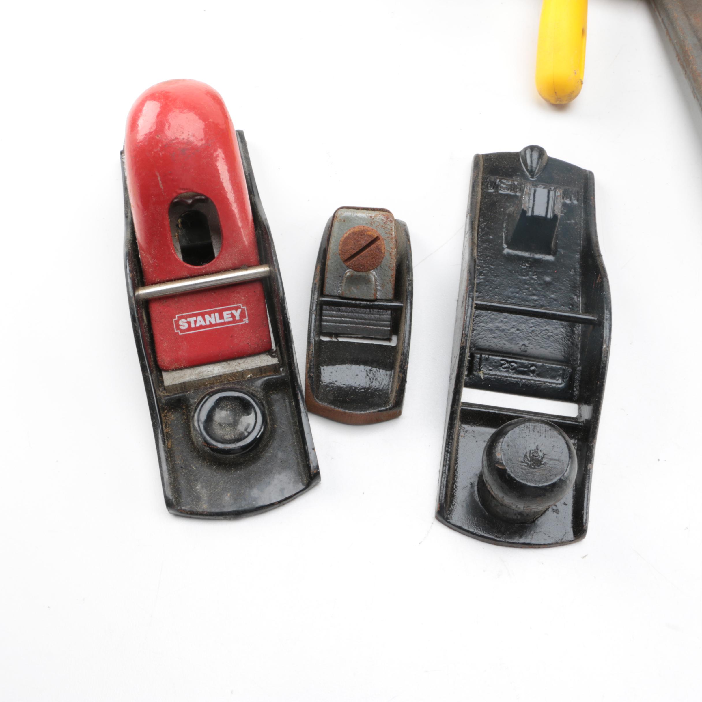 Collection of Wood Working Tools, Clamps Including Black & Decker Planer