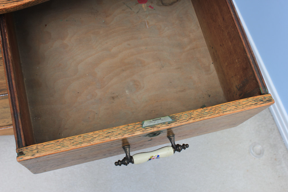 Antique Oak Chest of Drawers