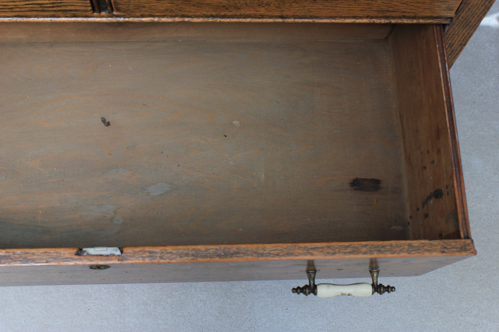 Antique Oak Chest of Drawers