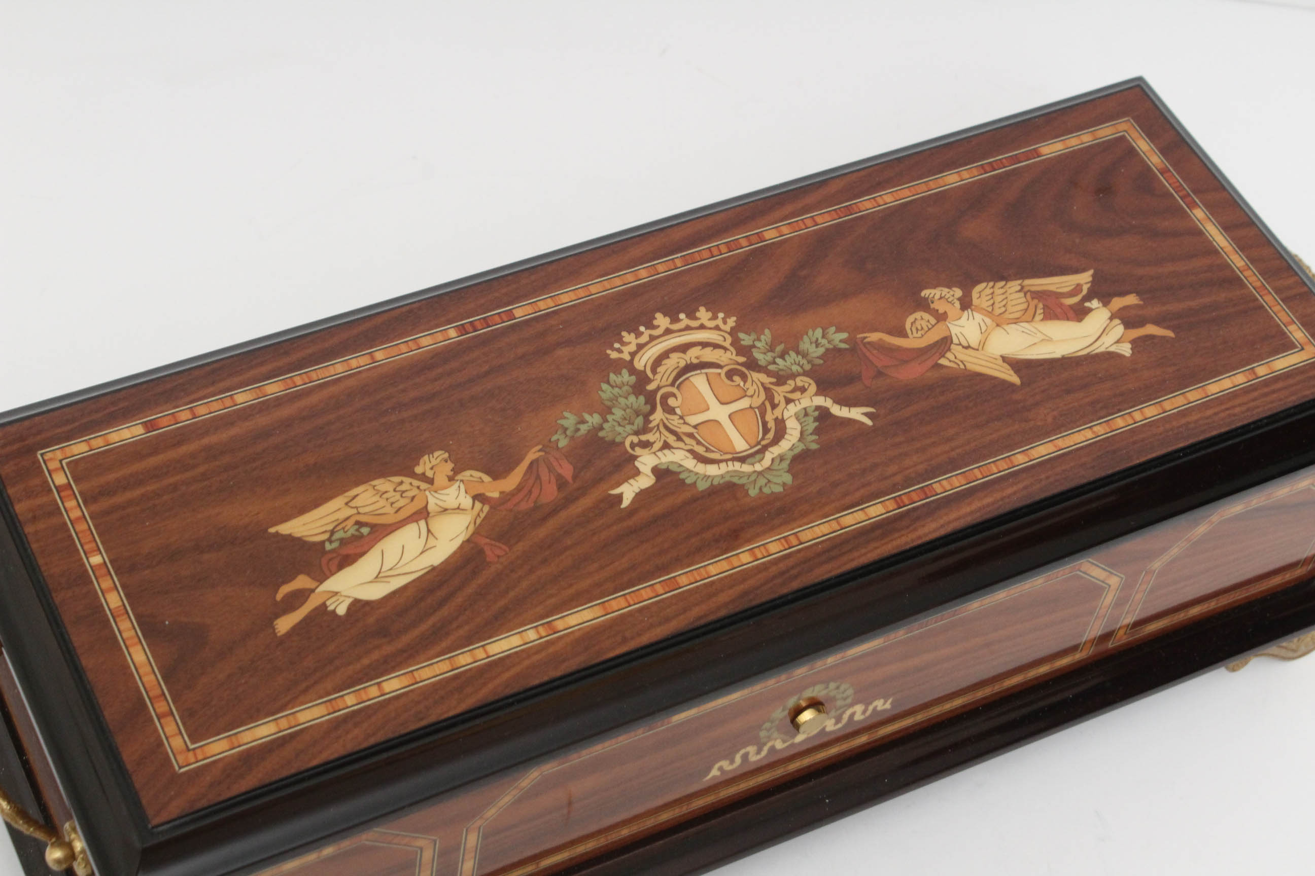 1988 La Musica D'Italia Grand Opera Music Box by Franklin Mint