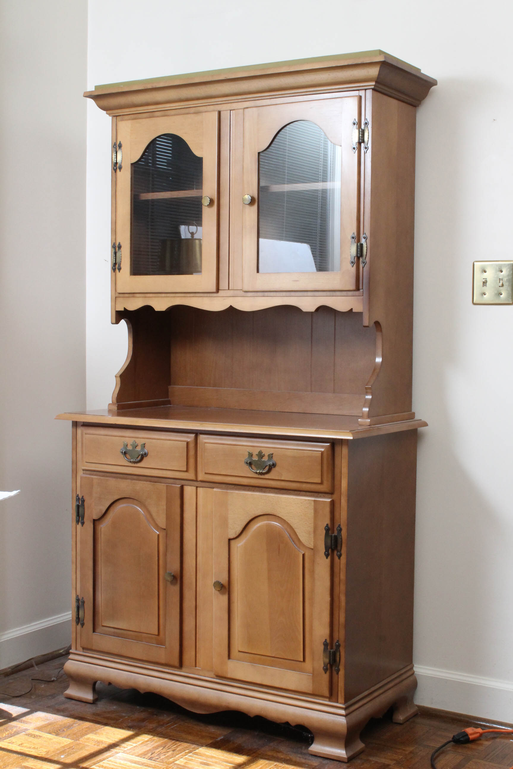 Vintage Maple Wood Hutch
