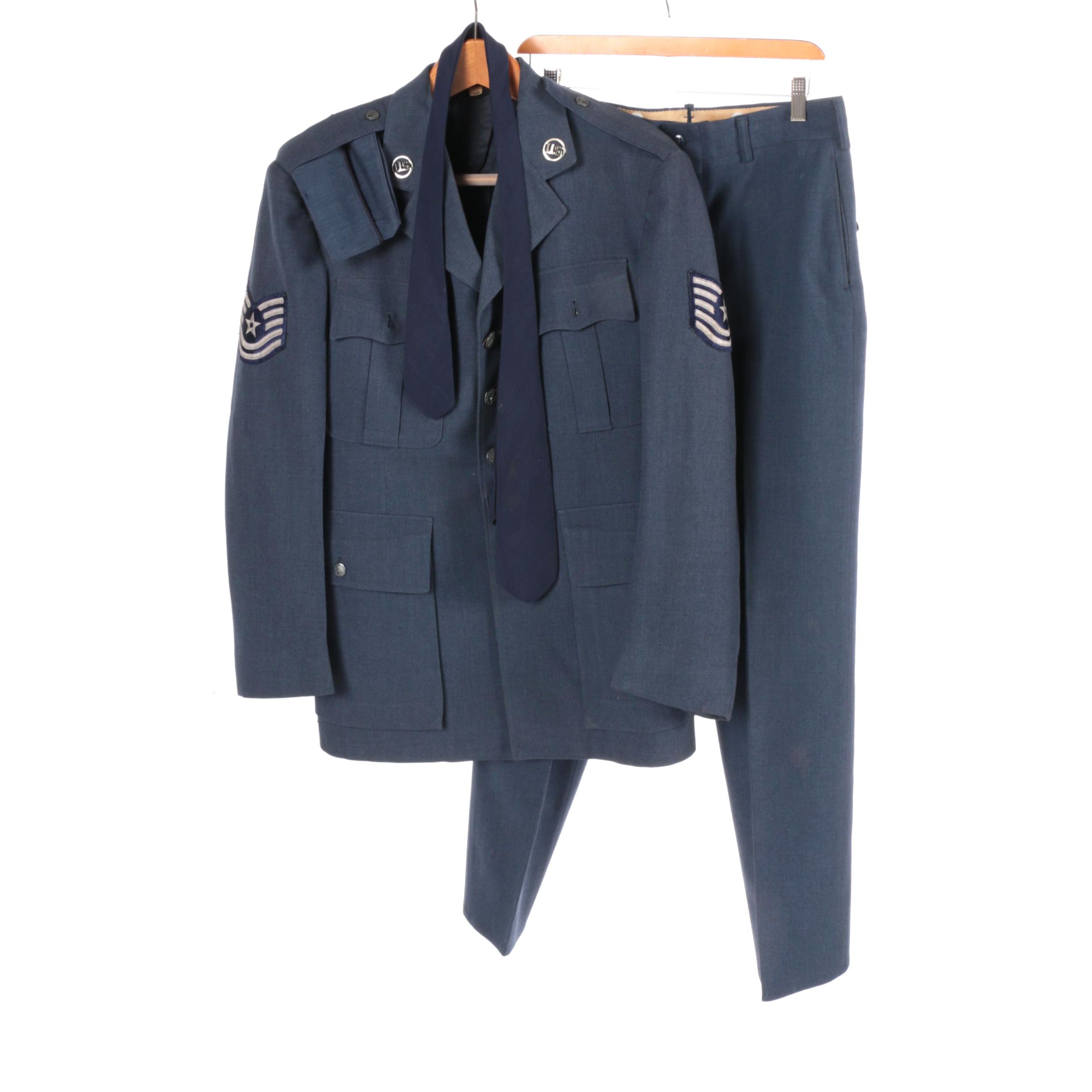 1960s US Air Force Blue 1084 Service Dress Uniform
