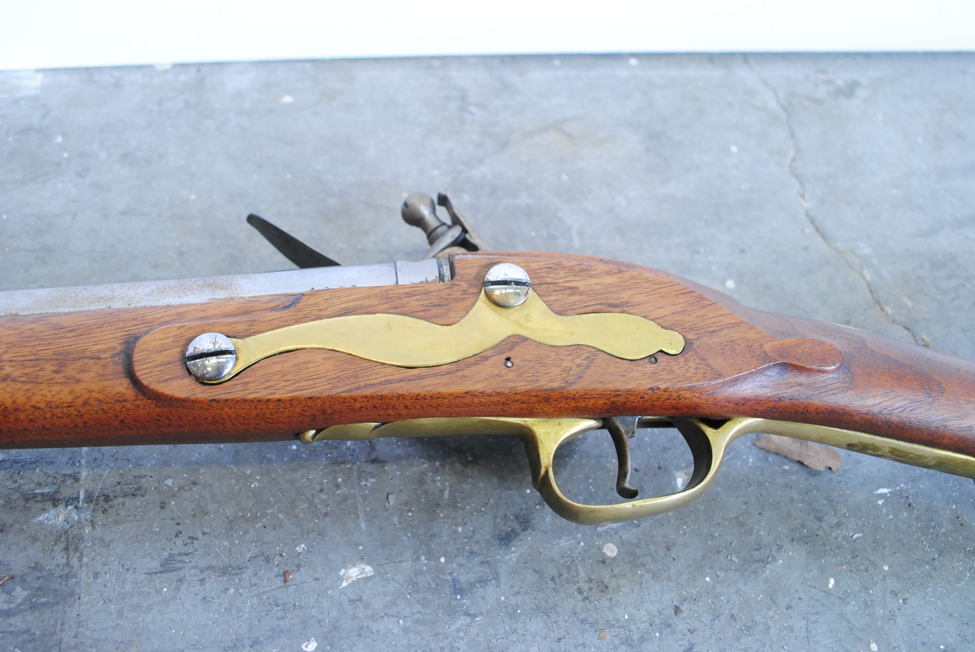 Vintage Reproduction Tower GR Flintlock Rifle