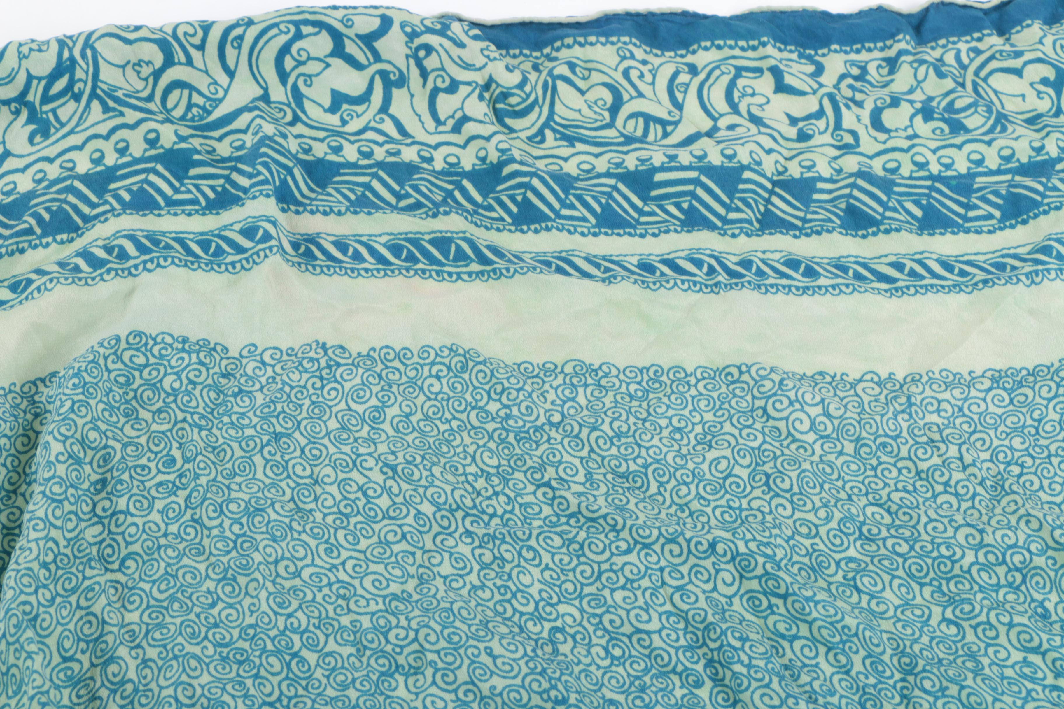 Women's Vintage Scarves