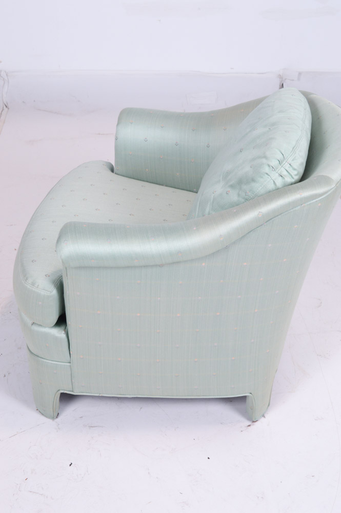 Vintage Club Chair from Sherrell Furniture