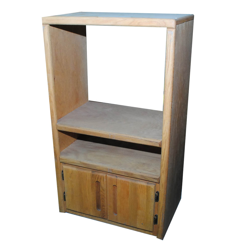 Vintage Contemporary Style Oak Entertainment Cabinet