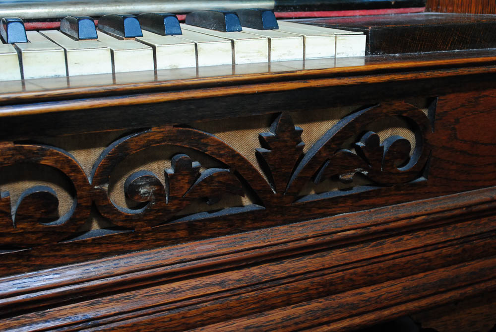 Antique Victorian Kenwood Organ