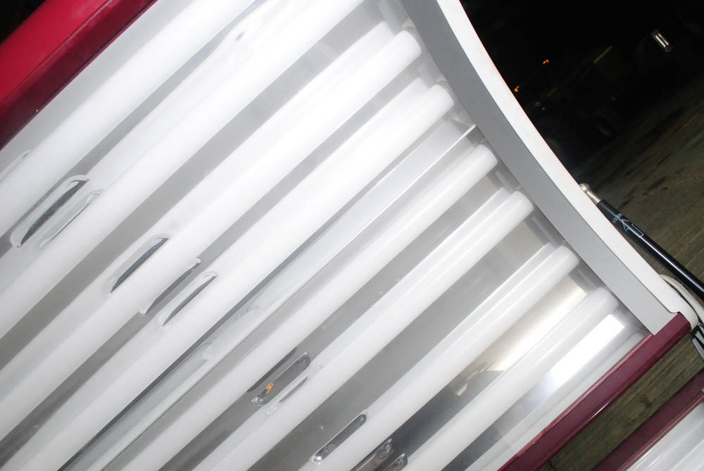 ESB Elite 16 Canopy Tanning Bed