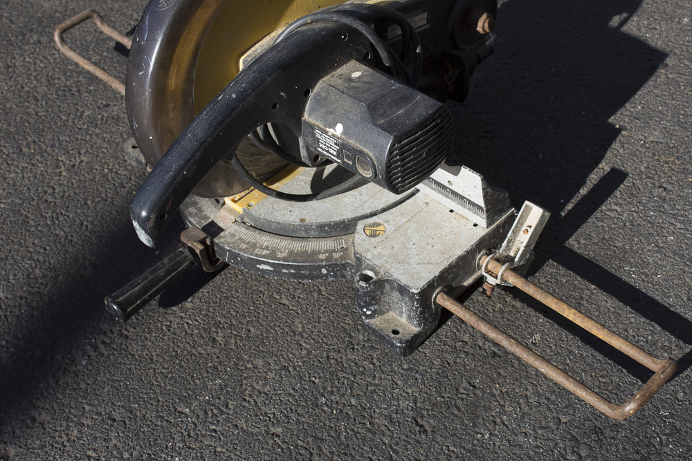 Pro-Tech 10" Compound Miter Saw Model 7208