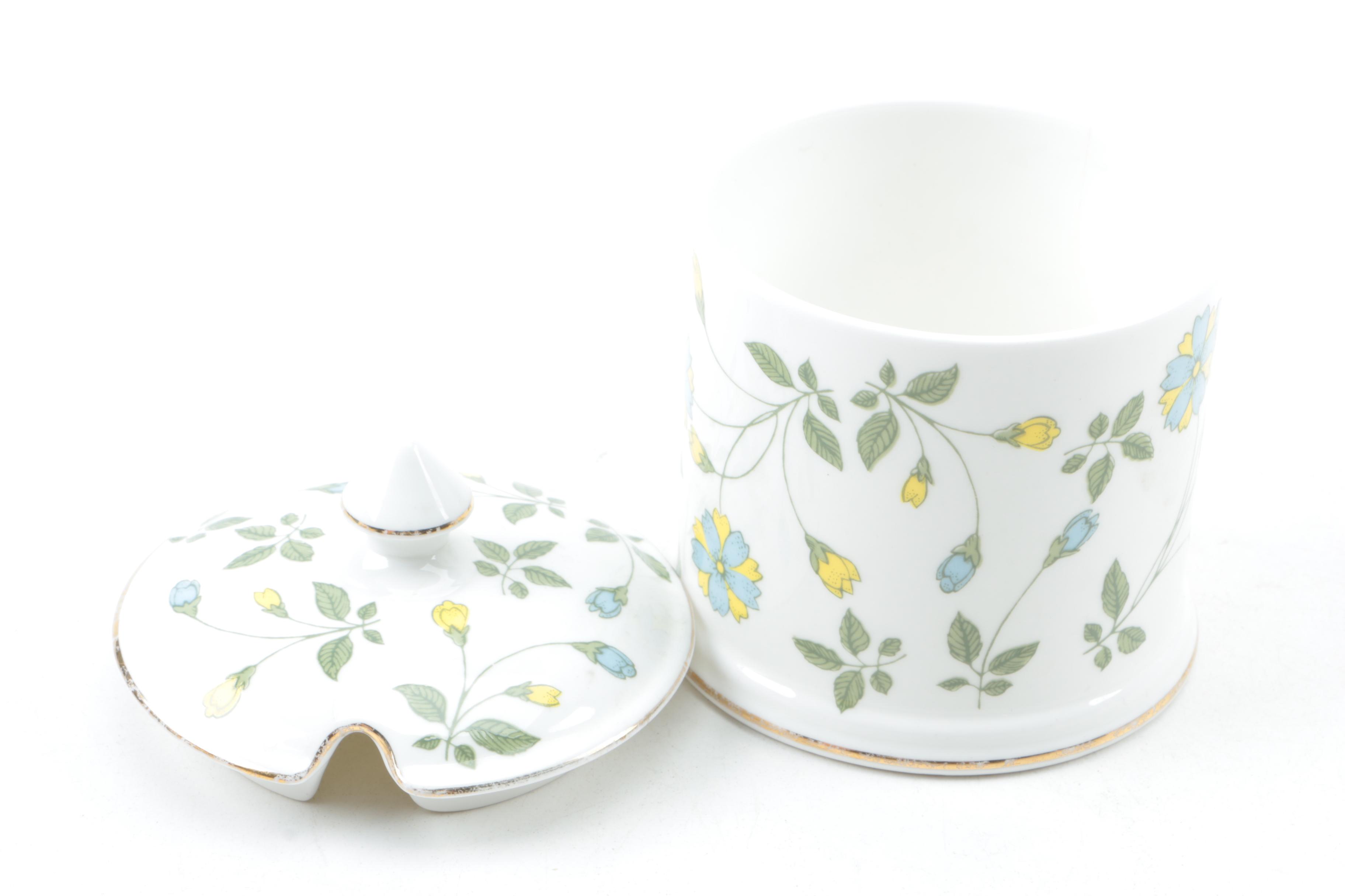 Porcelain Serveware Including Crown Staffordshire