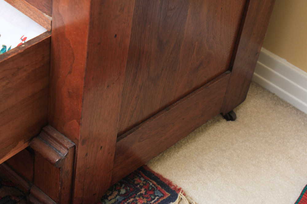 Antique Victorian Marble Top Chest of Drawers