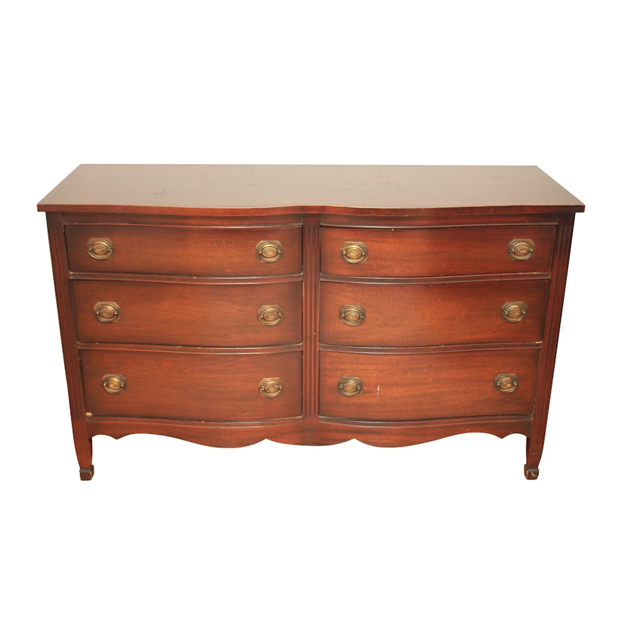 Vintage Hepplewhite Style Mahogany Dresser