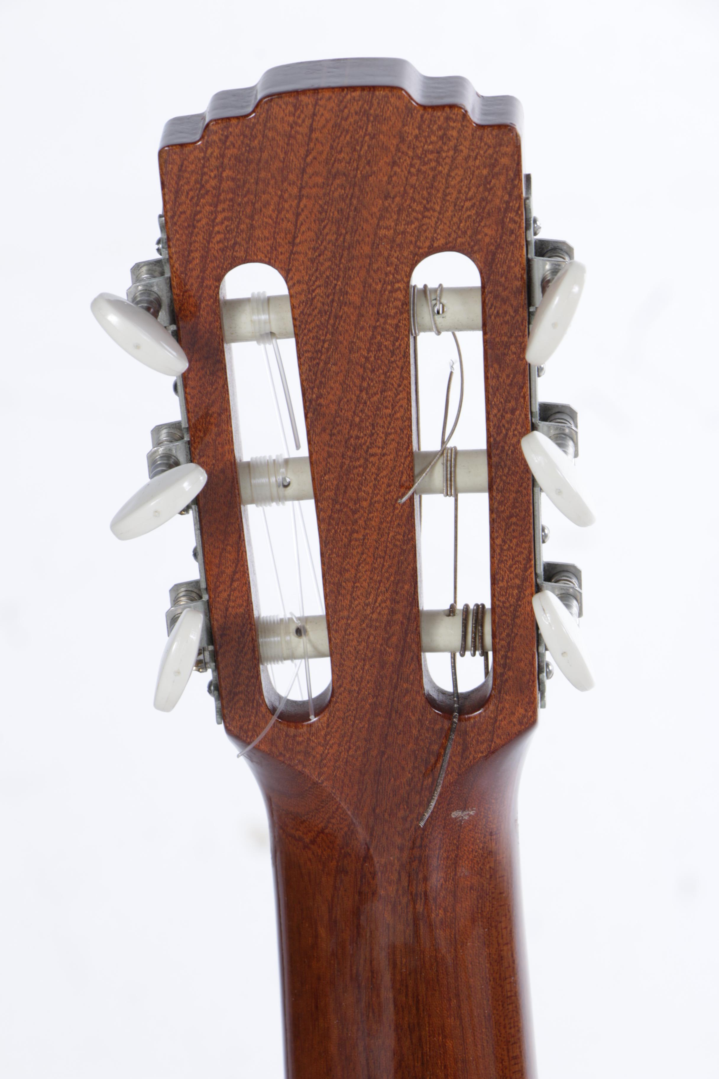 Vintage Goya GG-10 Classical Acoustic Guitar with Hardshell Case