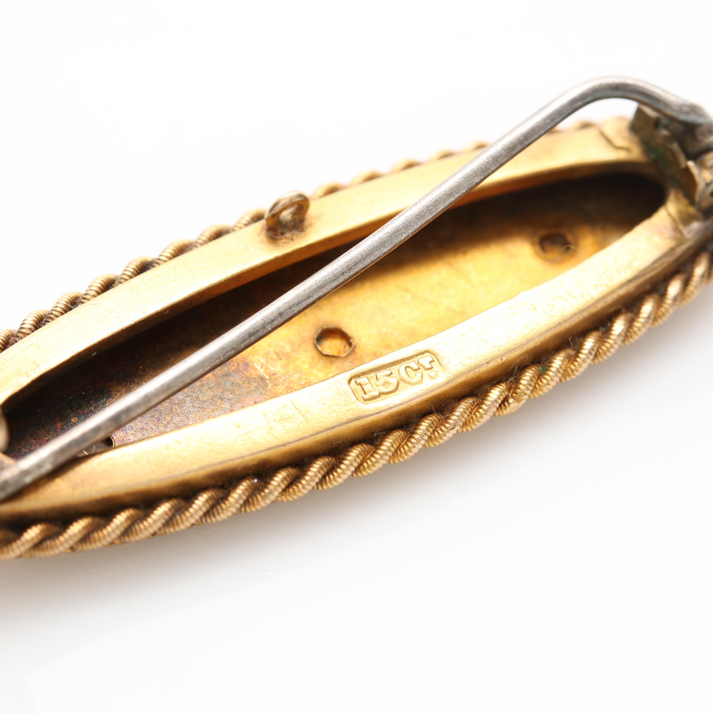 Victorian 15K Yellow Gold Floral Brooch