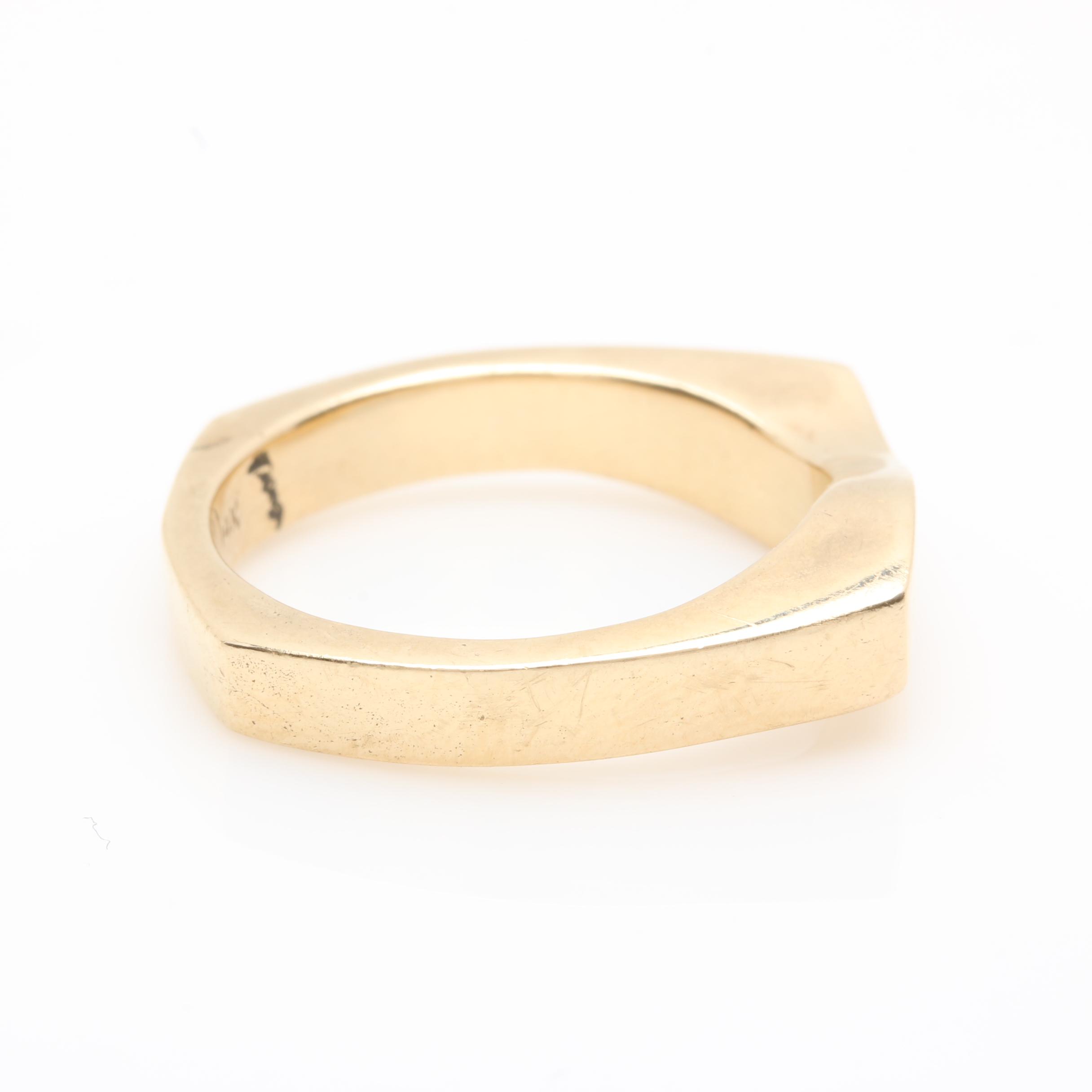 14K Yellow Gold Scalloped Ring