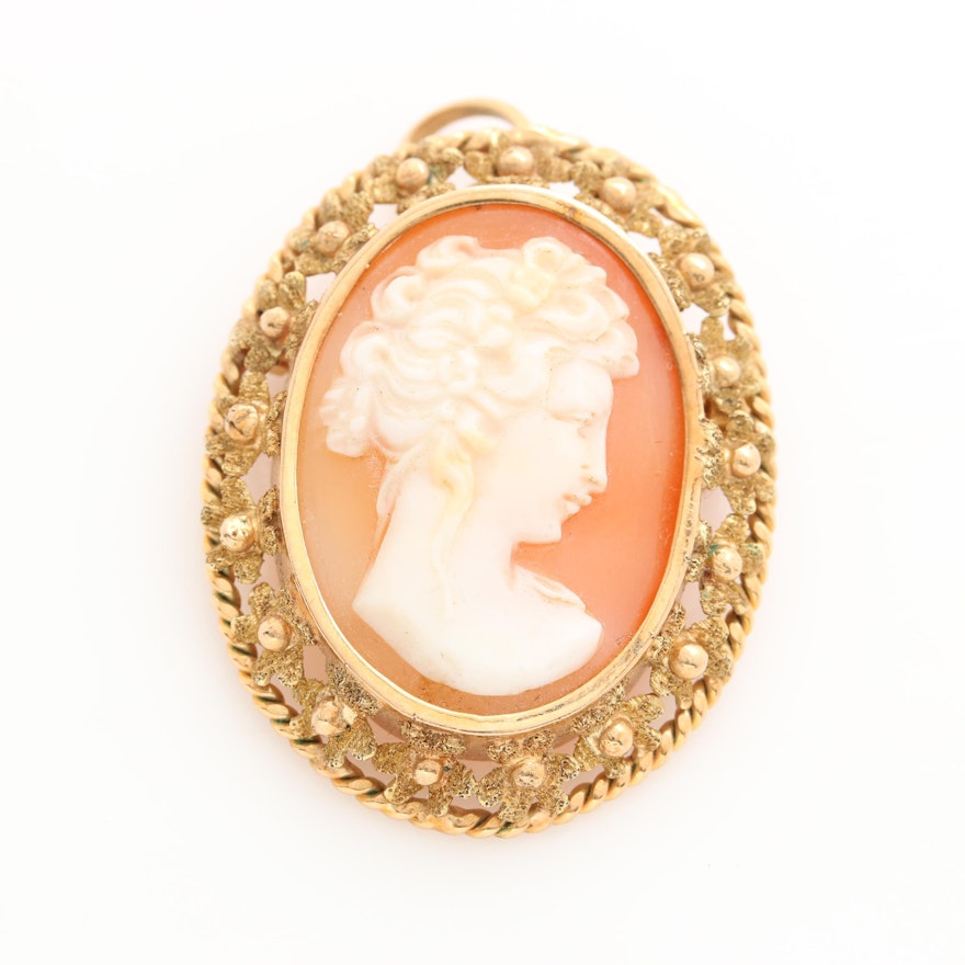 14K Yellow Gold Helmet Shell Cameo Brooch