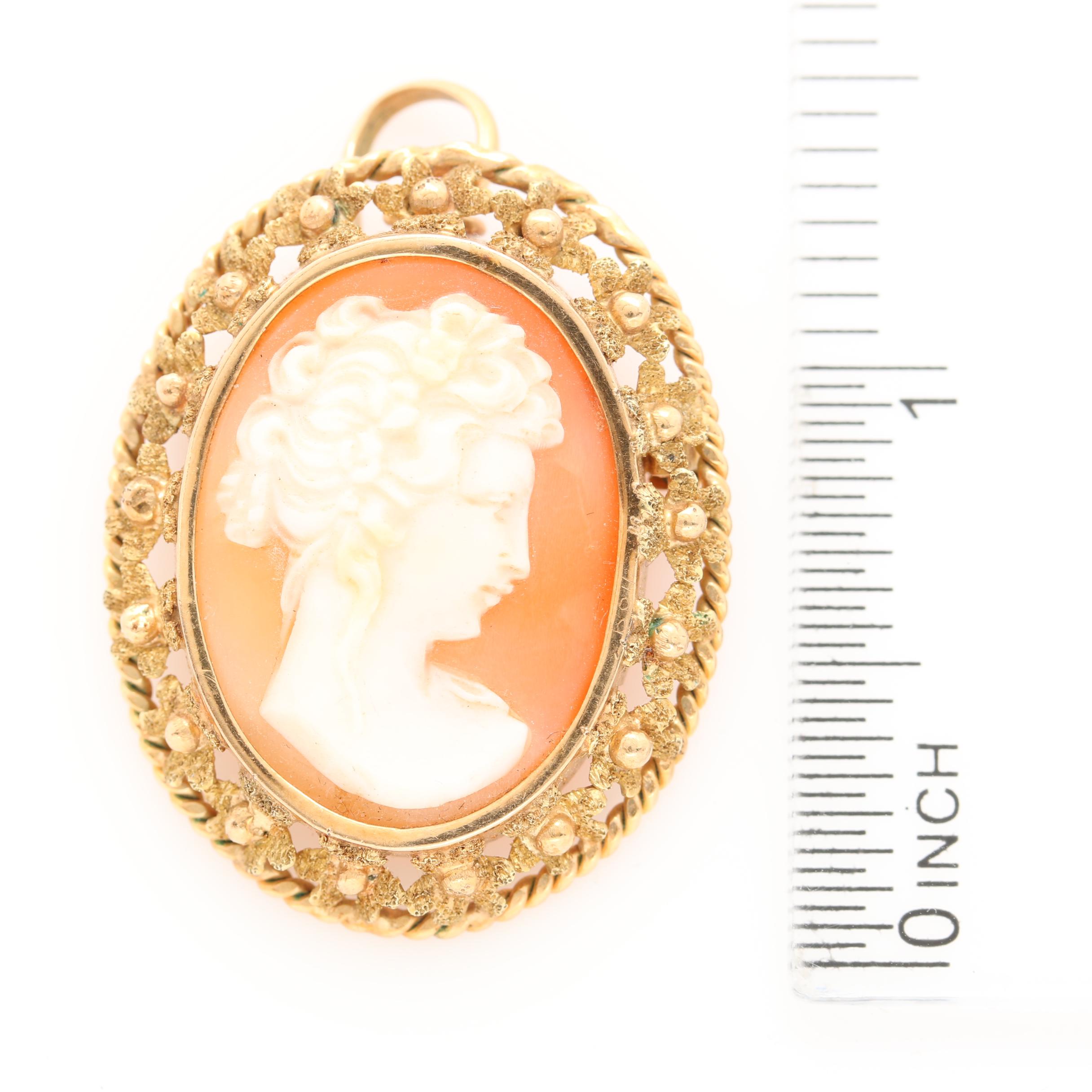 14K Yellow Gold Helmet Shell Cameo Brooch