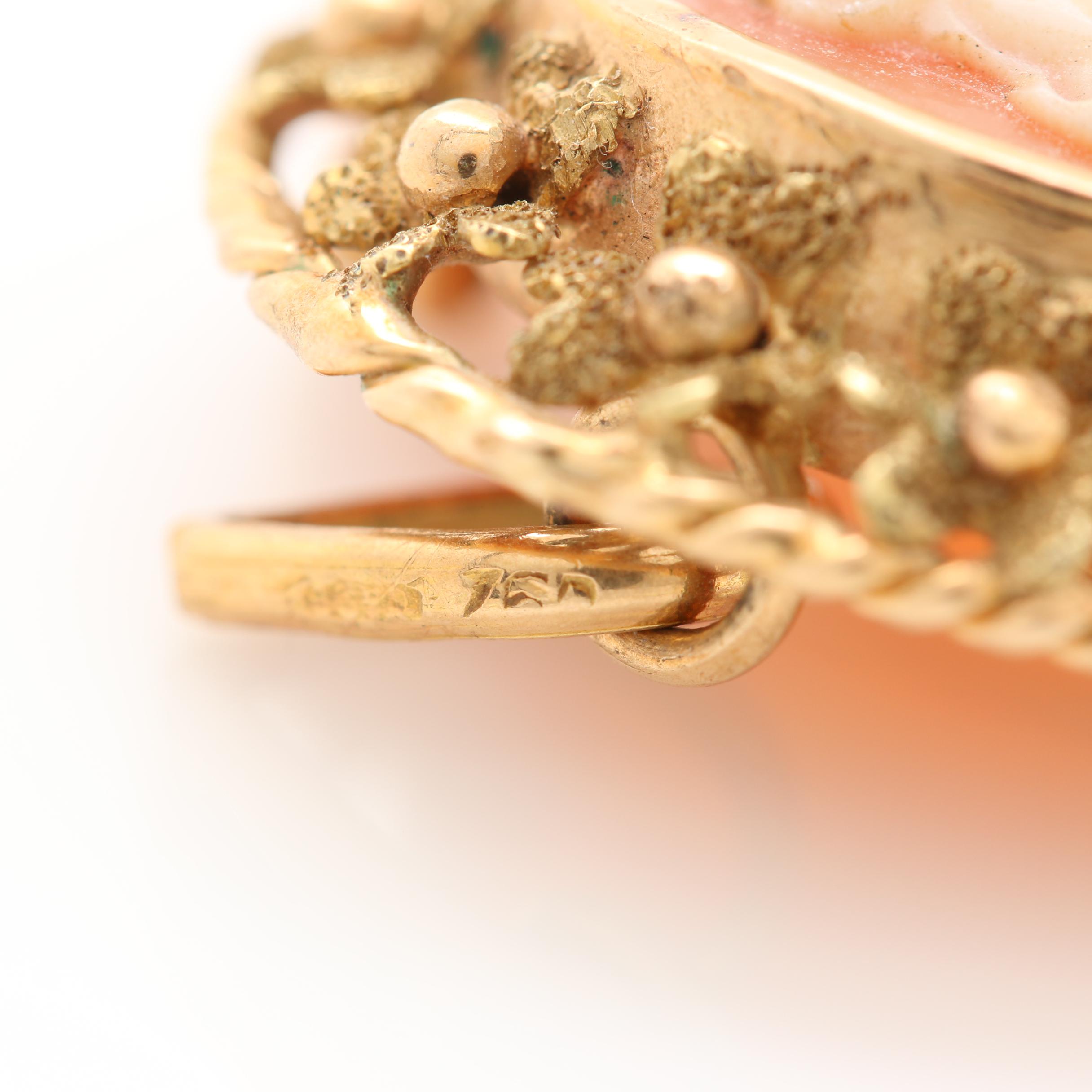 14K Yellow Gold Helmet Shell Cameo Brooch