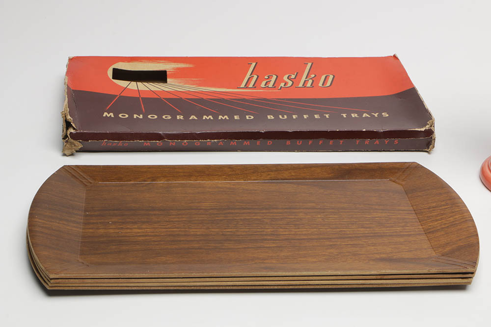 Homer Laughlin Fiesta Pottery Vase and Haskelite Wood Trays