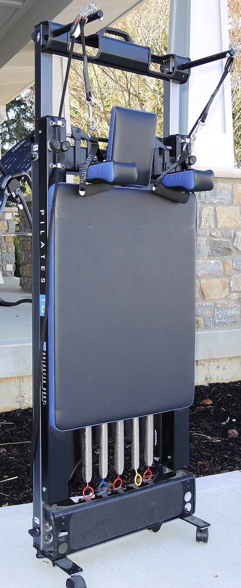 Balanced Body Pilates IQ Reformer with DVD Workouts