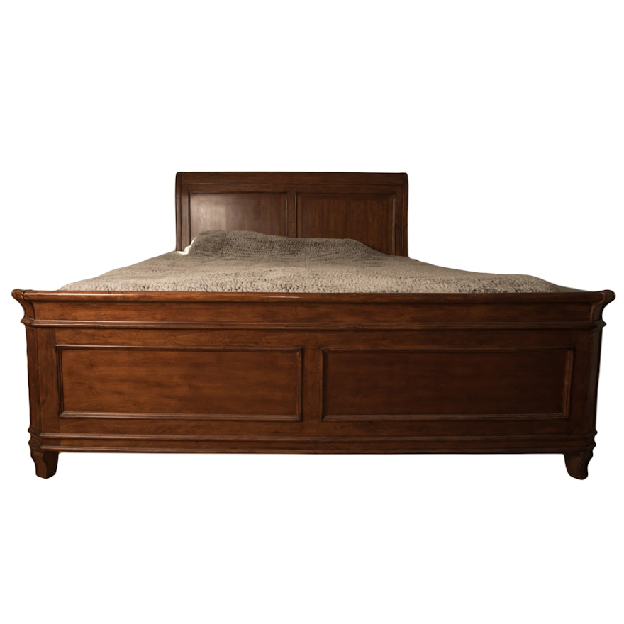 Liberty Furniture Industries King Sleigh Bed