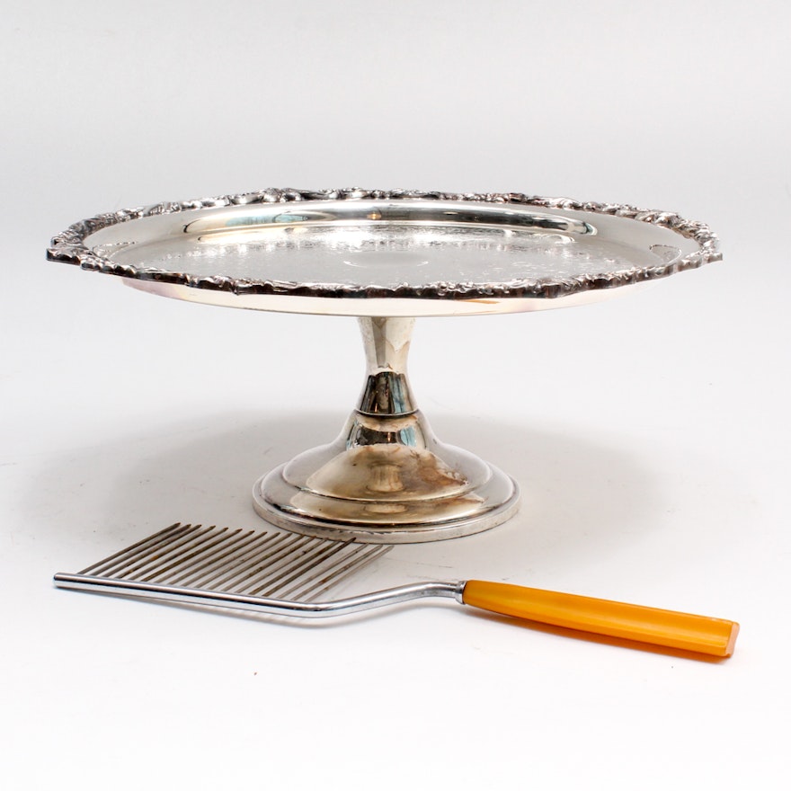 Sheridan Silver Plate Cake Plate and Cake Breaker