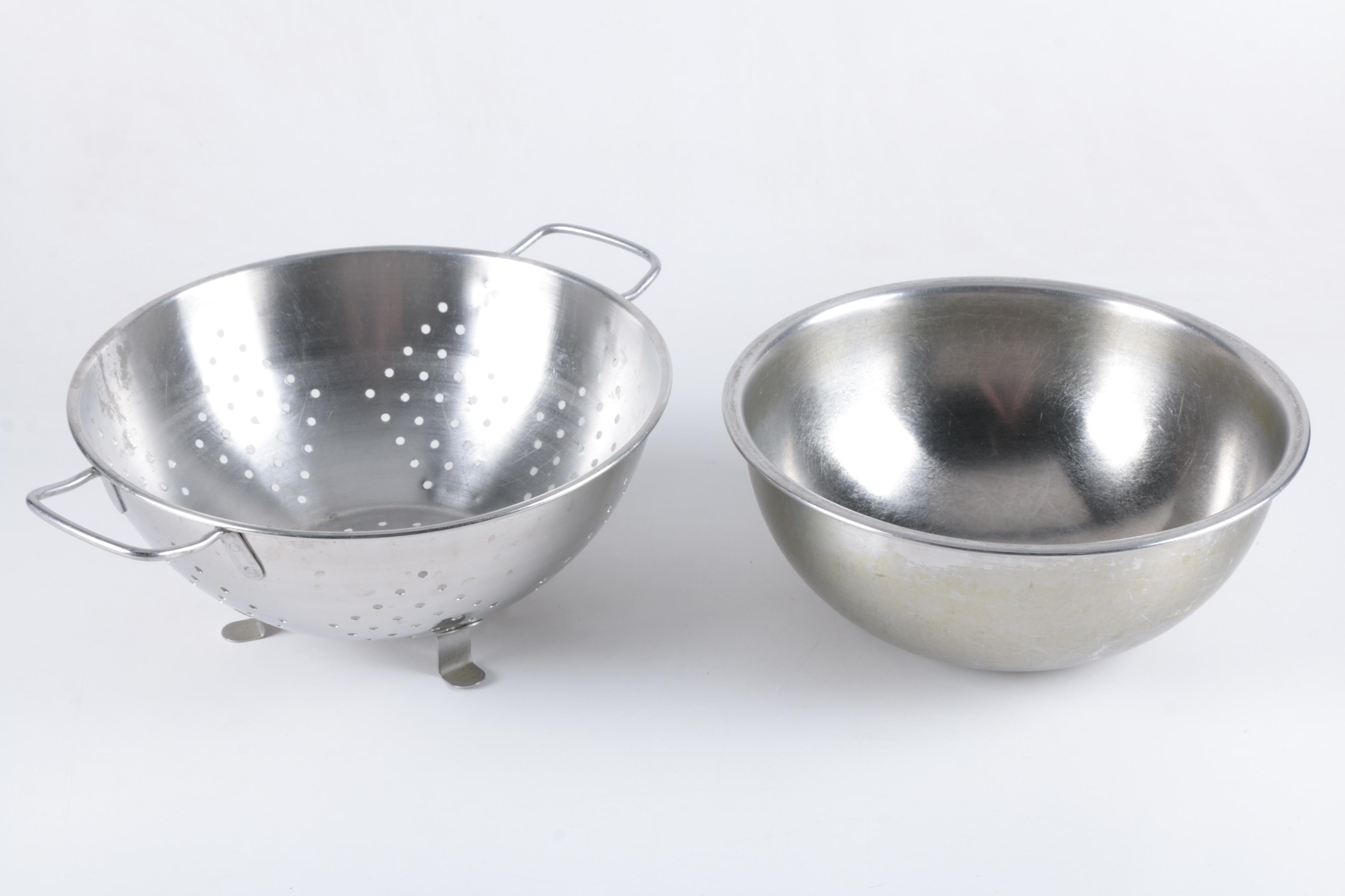 Kitchenware Featuring Pyrex, Corningware and Cookbooks