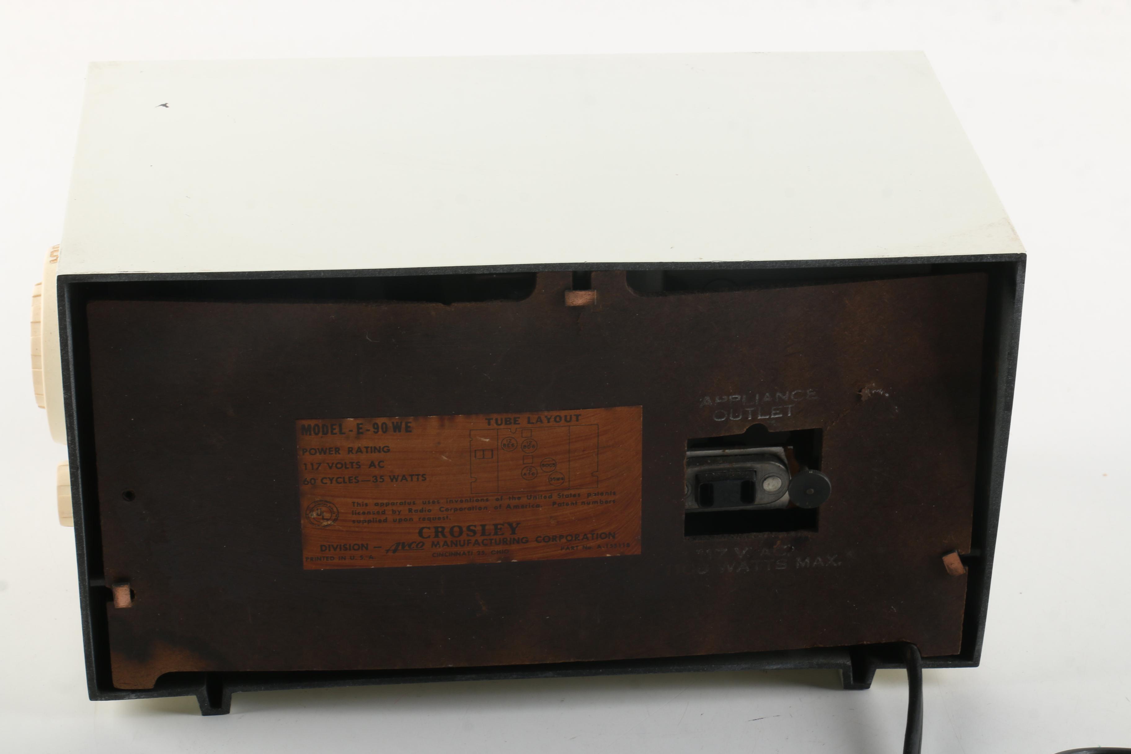 Vintage Crosley Model E-90WE Clock Radio