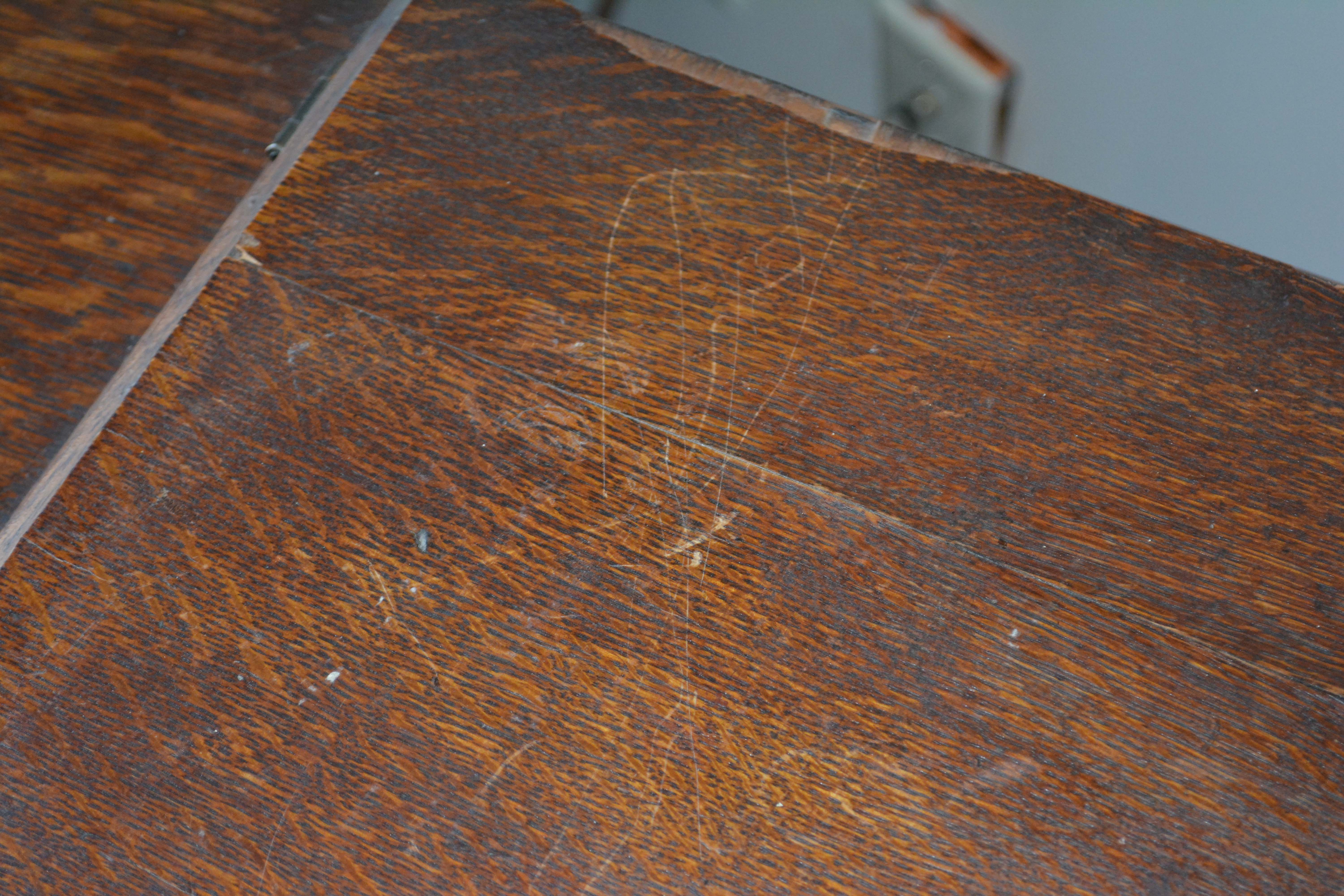 Antique Singer Treadle Sewing Machine