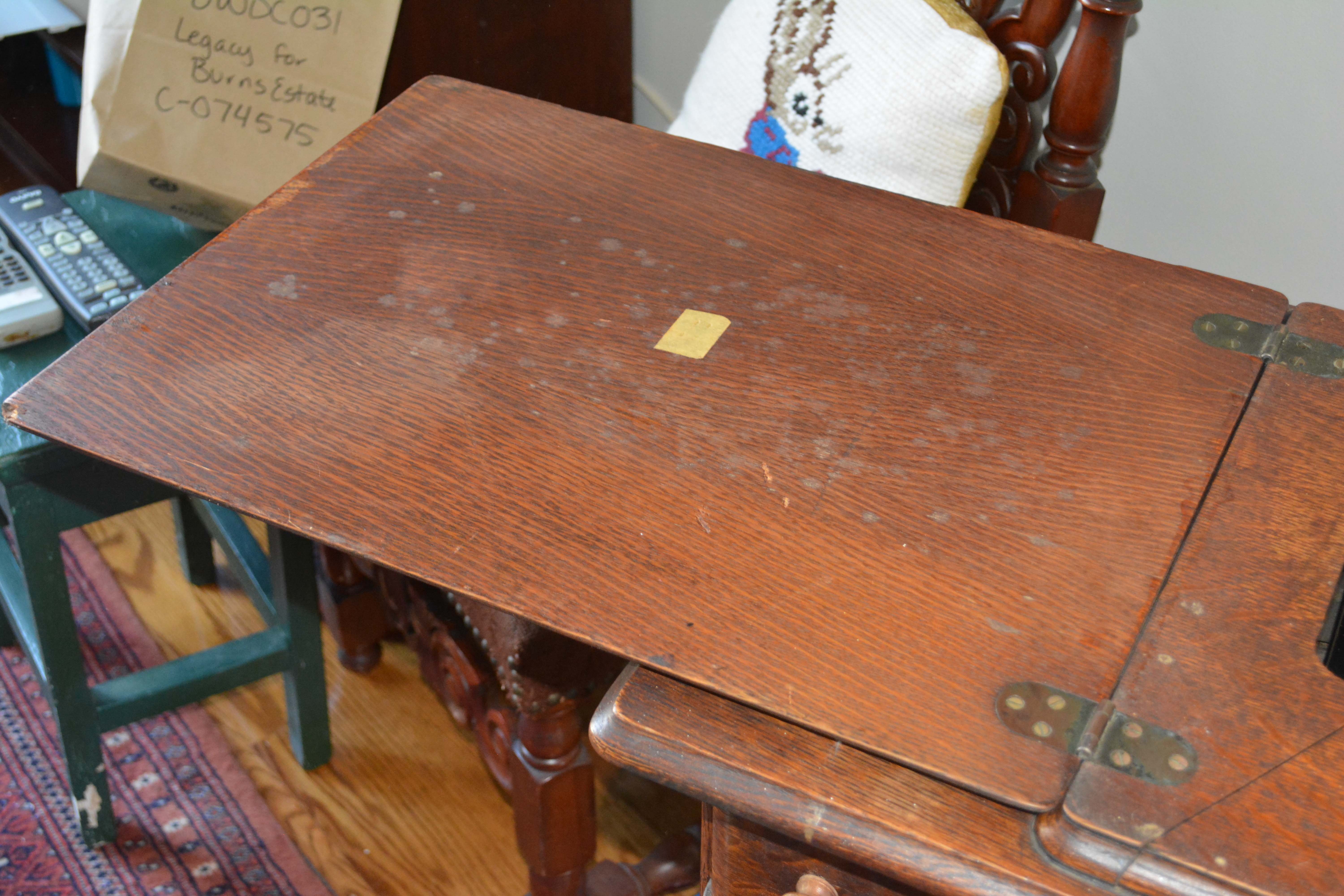 Antique Singer Treadle Sewing Machine